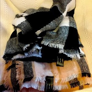 MIXIT scarf (2 quantity)
